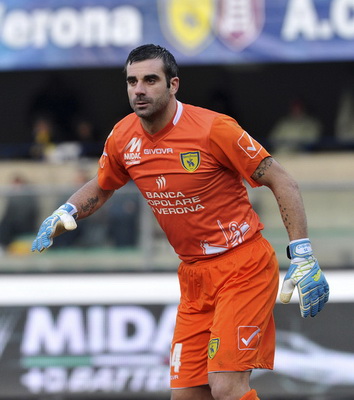 也是由守转 也是由守转